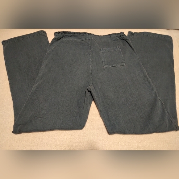 YMLA Sweatpants - Picture 3 of 4